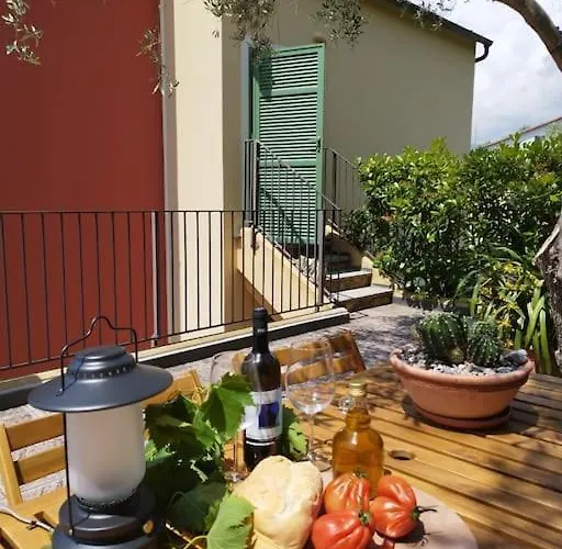 Liguria Sole Mare E Relax * Civezza