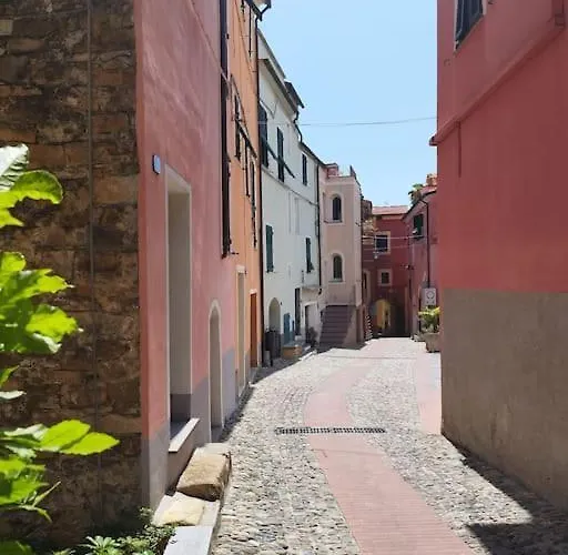 Liguria Sole Mare E Relax Lägenhet Civezza
